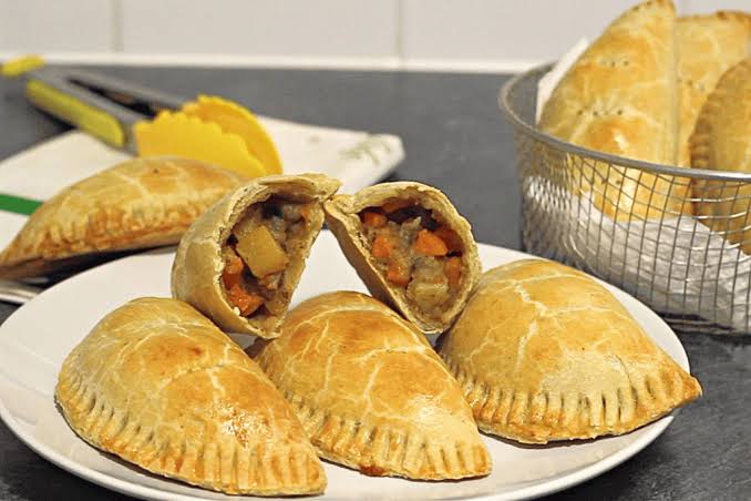 Medium meat pie 